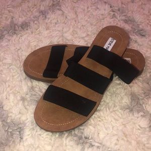 Black Steve Madden Sandals